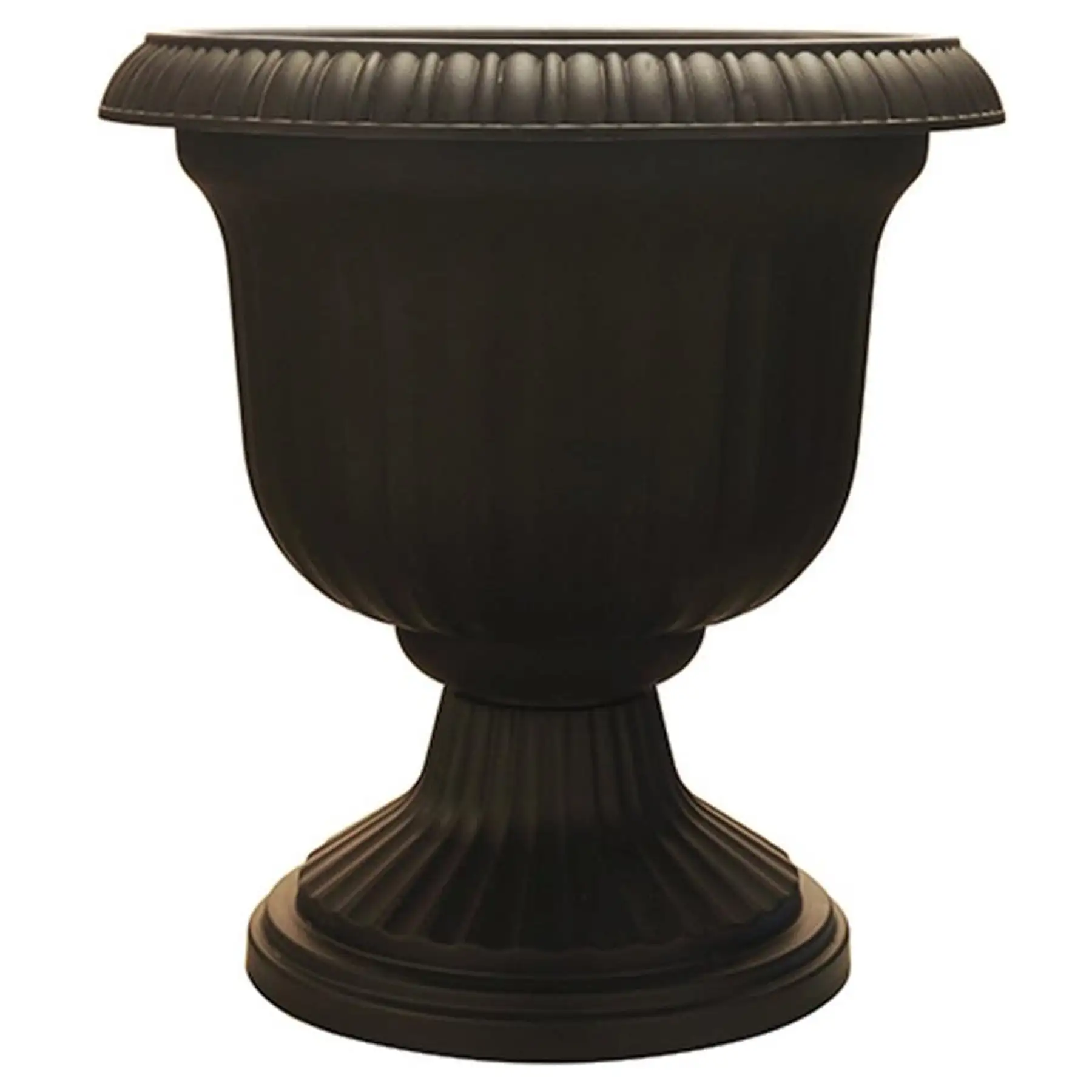 Southern Patio 19 Inch Round Outdoor Utopian Urn for Large Sized Plants, Black