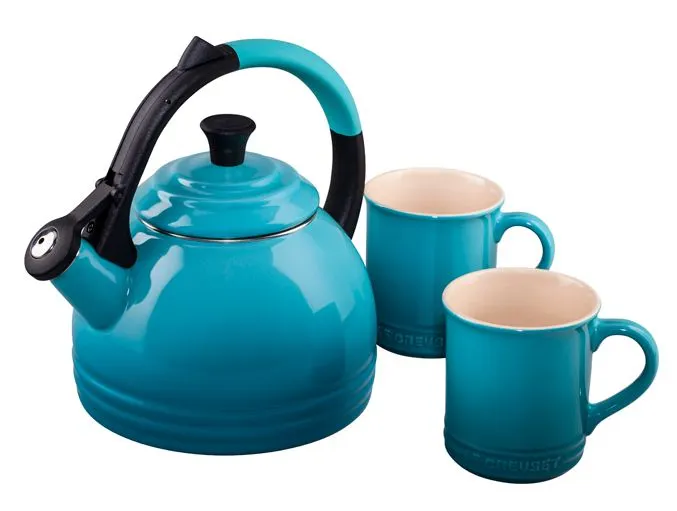 Le Creuset Peruh Kettle & Mug Set