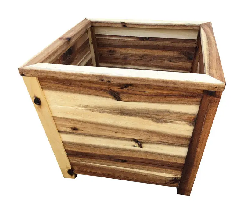 Avera Products AWP336170 Traditional Square Planter