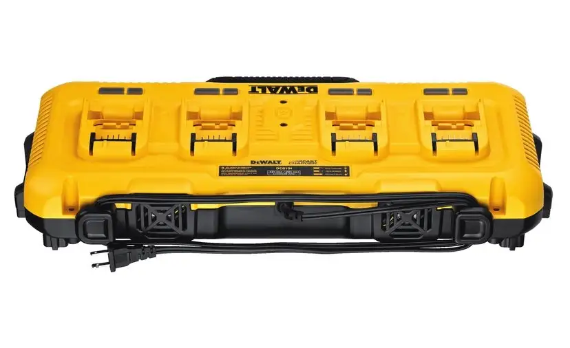 DeWalt DCB104 Multiport Simultaneous Fast Charger