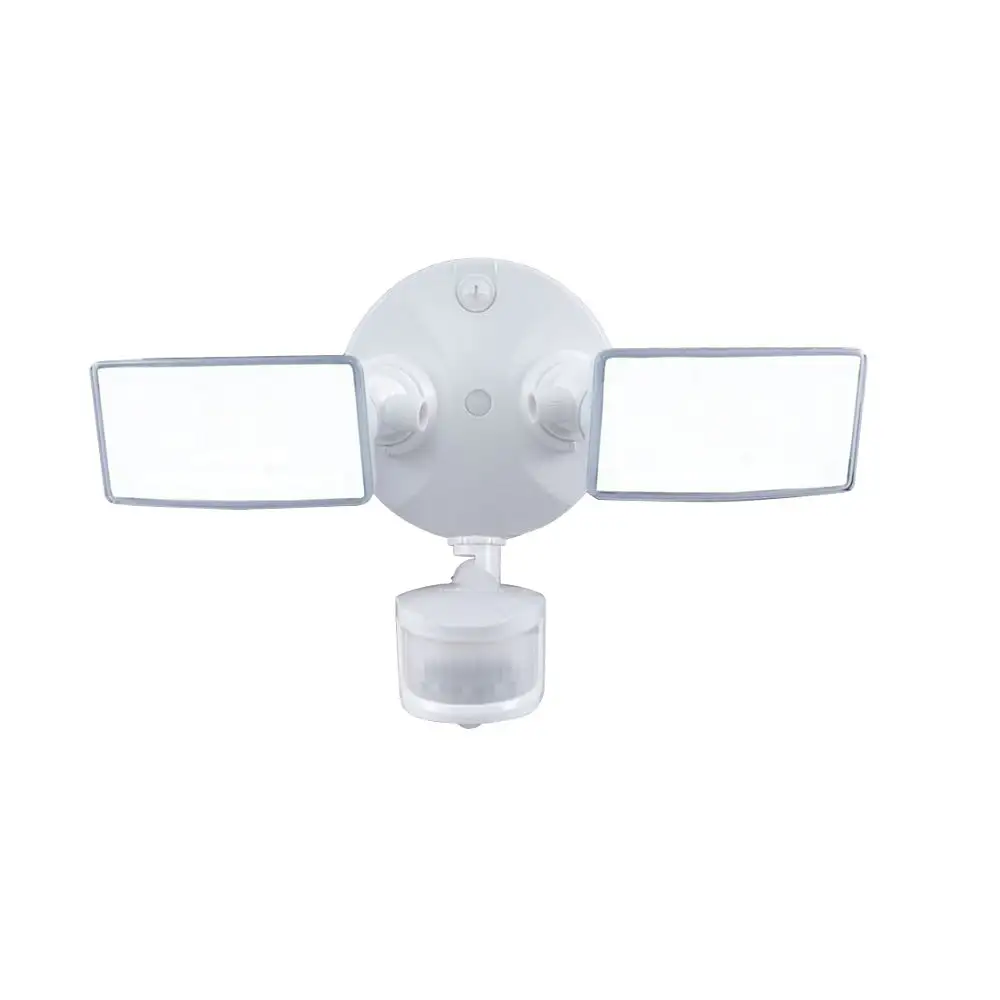 Halo TGS2S402MSRW Motion-Activated LED Floodlight