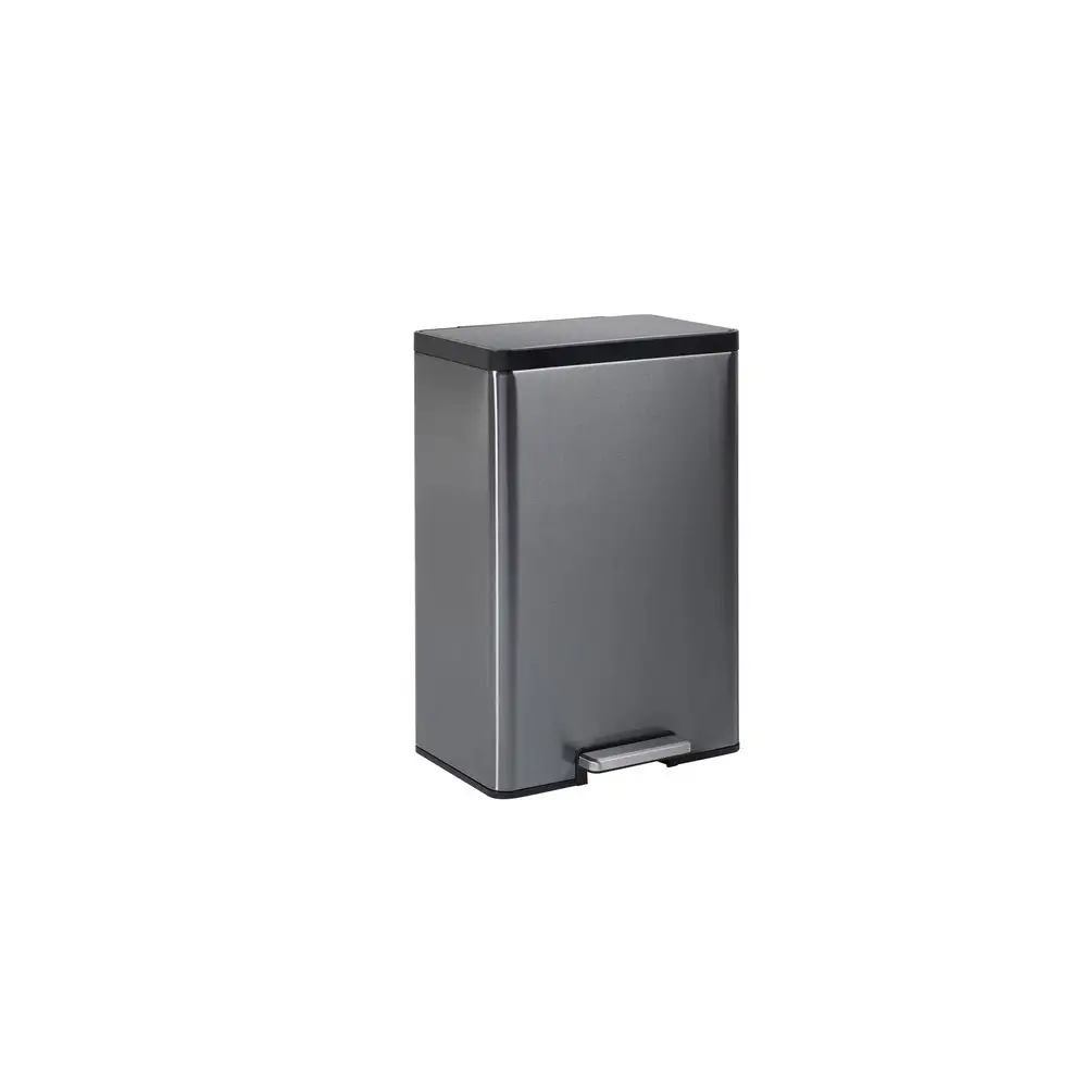 Rubbermaid 2112520 Step-on Trash Can