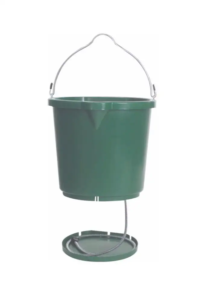 Farm Innovators FB120 Heated Flatback Bucket