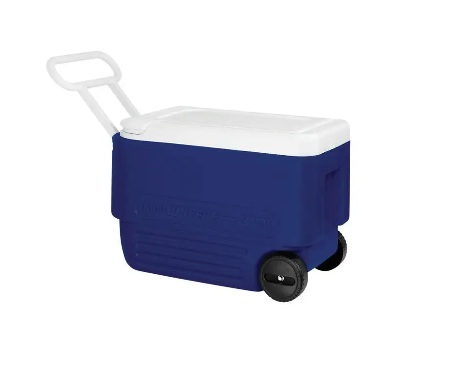 Igloo 45004 Wheelie Cool Ice Chests with Handle