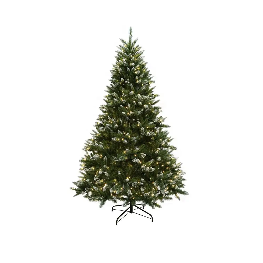Celebrations T76-1300-600LW 600 lights Christmas Tree