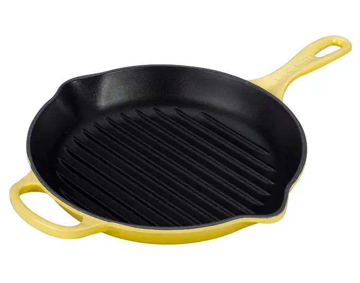 Le Creuset Signature Cast Iron Round Skillet Grill