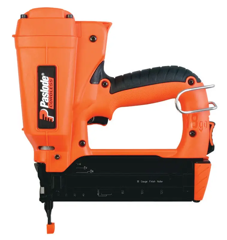 Paslode 918000 Brad Finish Nailer Kit