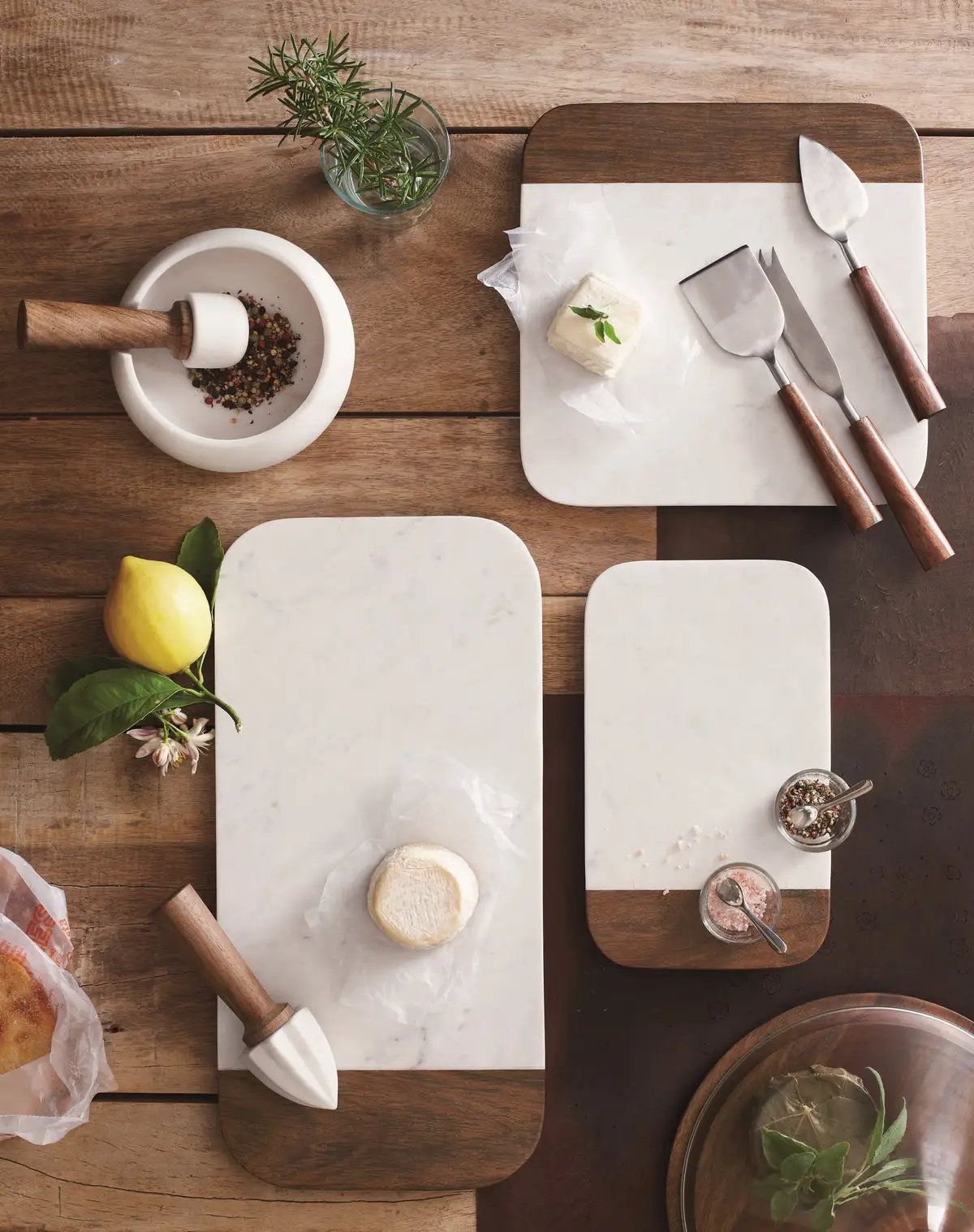 Roost Aldo Marble Cheese Board long White