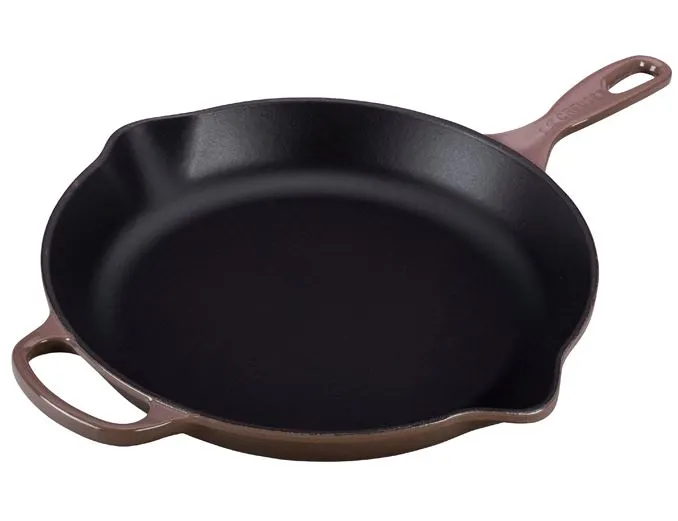 Le Creuset Signature Iron Handle Skillet