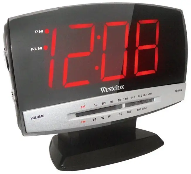 Westclox 80187A LED Radio Alarm Clock with Line-in